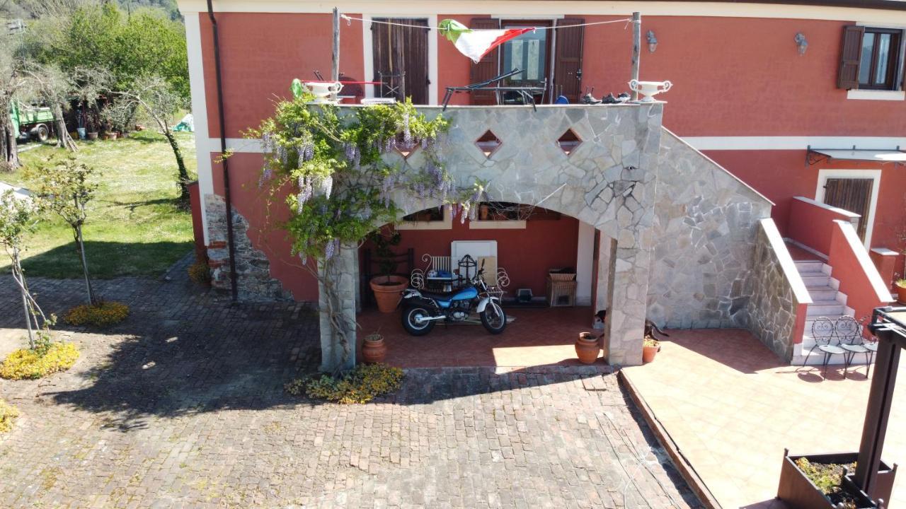 مبيت وإفطار فوسدينوفو Il Giardino Delle Esperidi المظهر الخارجي الصورة